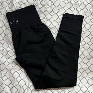 NVGTN black seamless leggings size SMALL.